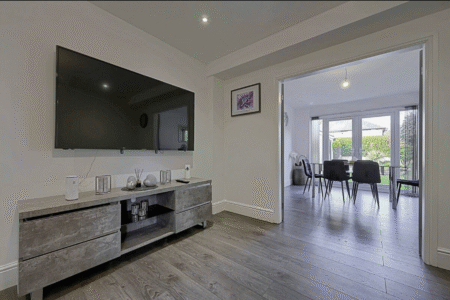 Screenshot 2025 12 01 at 15.44.35