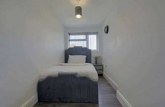 Screenshot 2025 12 01 at 15.45.00