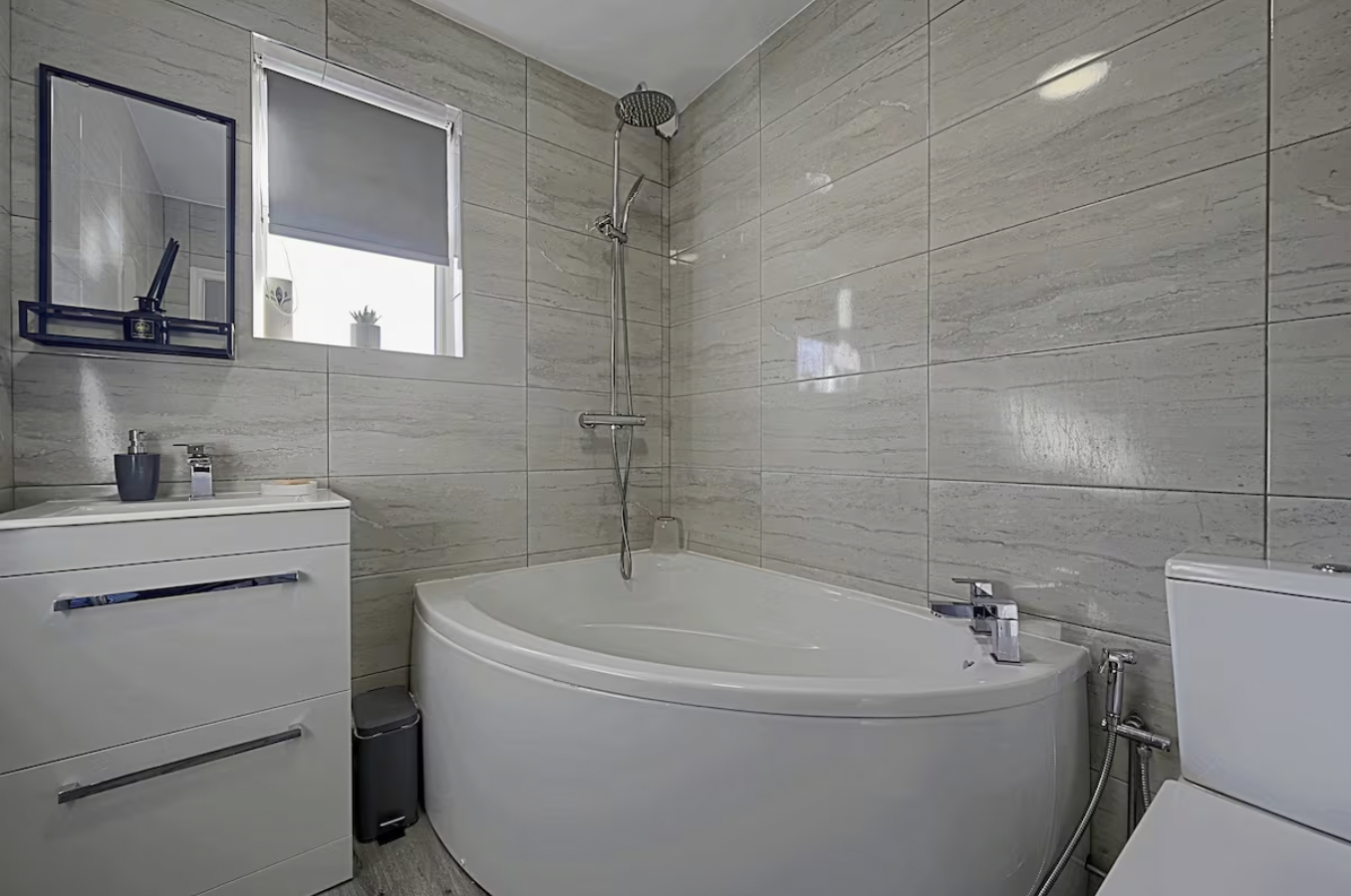 Screenshot 2025 12 01 at 15.45.15